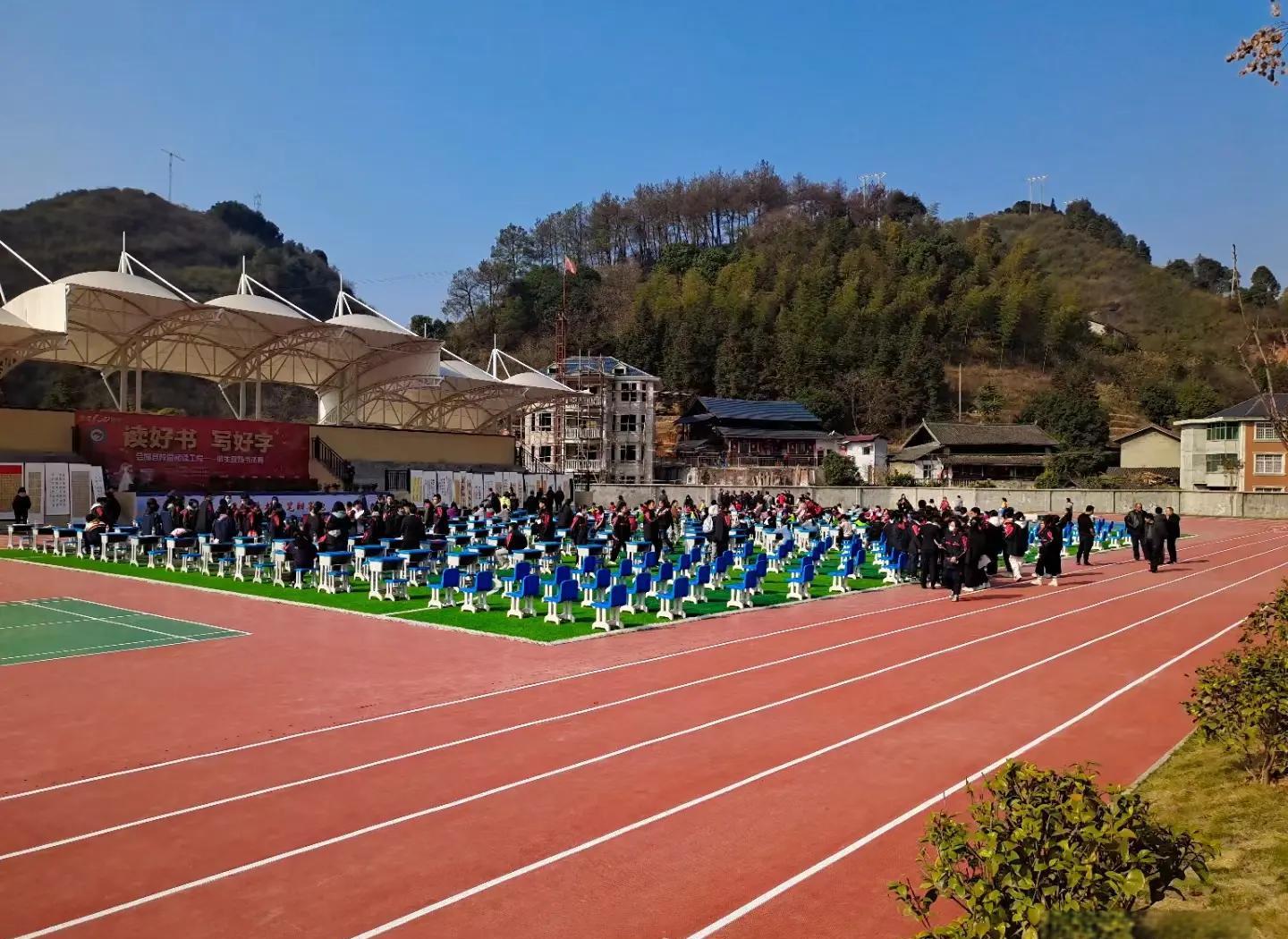 亳州市硅PU塑胶跑道材料 - 一站式服务